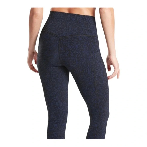Athleta Salutation Stash Pocket II Gravel …‎ - Picture 2 of 10